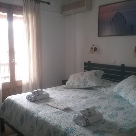 העיירה סקיאתוס Mouria Hotel מראה חיצוני תמונה